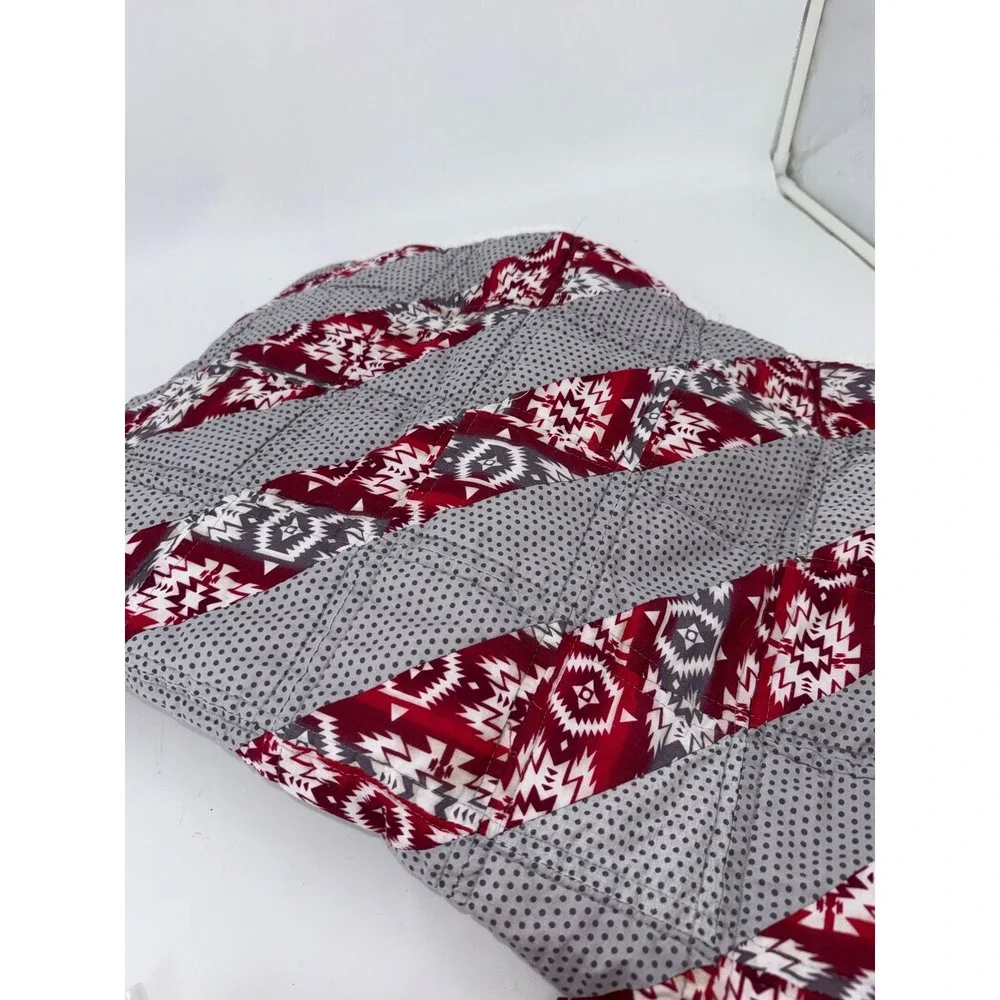 Quilt approximately 47